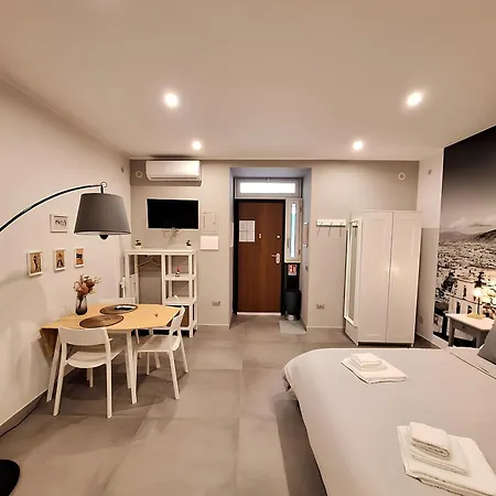 Casa E Bottega 43 * Napoli